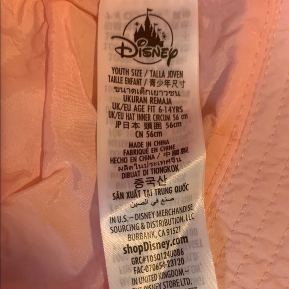 Disney Pink Quilted Bucket Hat with Embroidered Minnie Mouse. Youth size. - Picture 7 of 10